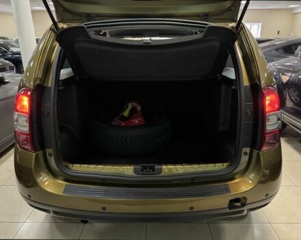 Коричневый Дачия Duster, объемом двигателя 1.6 л и пробегом 187 тыс. км за 10400 $, фото 3 на Automoto.ua