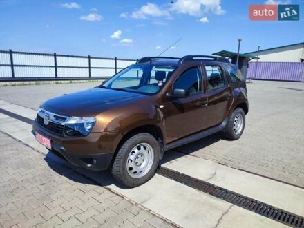 Коричневый Дачия Duster, объемом двигателя 1.6 л и пробегом 281 тыс. км за 8900 $, фото 1 на Automoto.ua