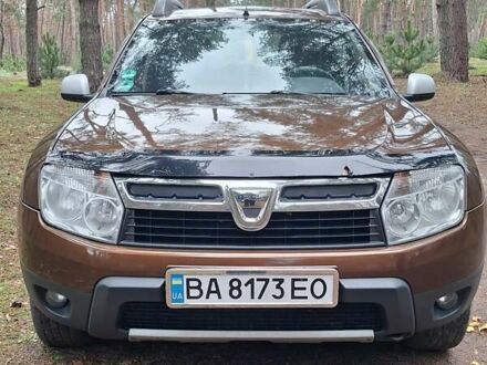 Коричневый Дачия Duster, объемом двигателя 1.6 л и пробегом 212 тыс. км за 8100 $, фото 1 на Automoto.ua