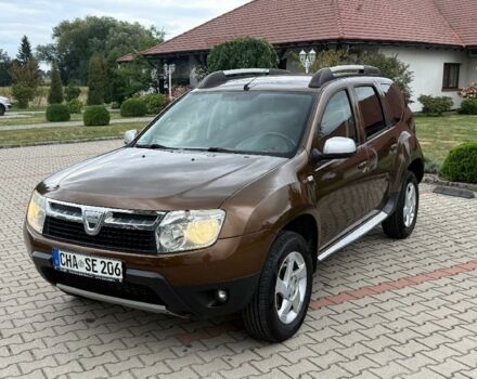 Коричневый Дачия Duster, объемом двигателя 1.5 л и пробегом 200 тыс. км за 2500 $, фото 1 на Automoto.ua