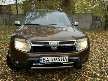 Дачія Duster 2011 у Звенигородка на Automoto.ua Коричневий Дачія Duster, об'ємом двигуна 1.6 л та пробігом 225 тис. км за 6950 $, фото 1 на Automoto.ua