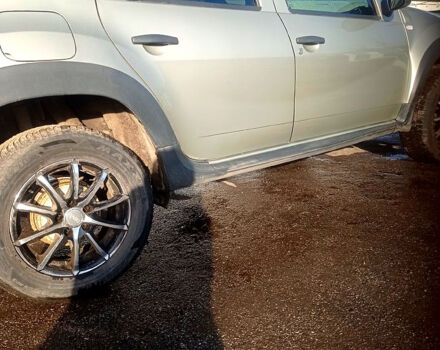 Дачия Duster, объемом двигателя 1.6 л и пробегом 0 тыс. км за 7000 $, фото 2 на Automoto.ua