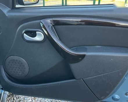 Дачия Duster, объемом двигателя 1.5 л и пробегом 265 тыс. км за 9500 $, фото 19 на Automoto.ua