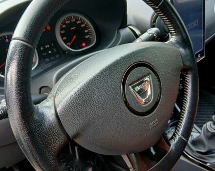 Дачия Duster, объемом двигателя 1.5 л и пробегом 130 тыс. км за 9000 $, фото 11 на Automoto.ua