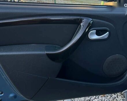 Дачия Duster, объемом двигателя 1.5 л и пробегом 265 тыс. км за 9500 $, фото 18 на Automoto.ua