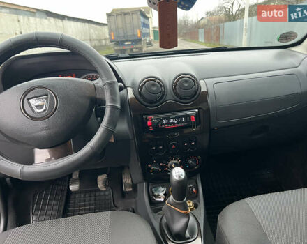 Дачія Duster, об'ємом двигуна 1.6 л та пробігом 292 тис. км за 6900 $, фото 9 на Automoto.ua