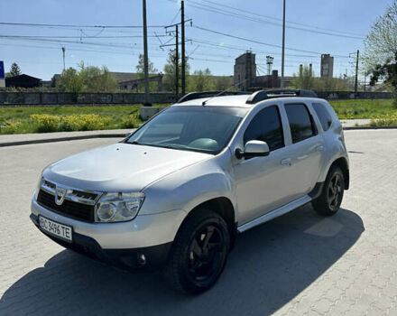 Дачия Duster, объемом двигателя 1.5 л и пробегом 194 тыс. км за 8200 $, фото 4 на Automoto.ua