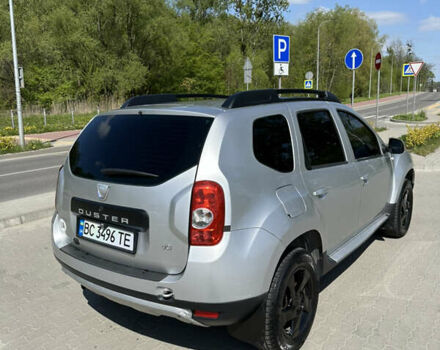 Дачия Duster, объемом двигателя 1.5 л и пробегом 194 тыс. км за 8200 $, фото 2 на Automoto.ua