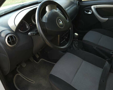 Дачия Duster, объемом двигателя 1.46 л и пробегом 245 тыс. км за 8450 $, фото 7 на Automoto.ua