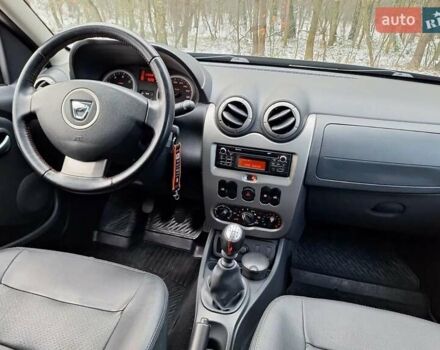 Дачия Duster, объемом двигателя 1.5 л и пробегом 173 тыс. км за 7150 $, фото 24 на Automoto.ua