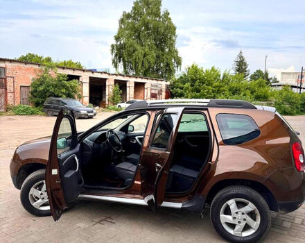 Дачия Duster, объемом двигателя 1.6 л и пробегом 193 тыс. км за 9100 $, фото 2 на Automoto.ua