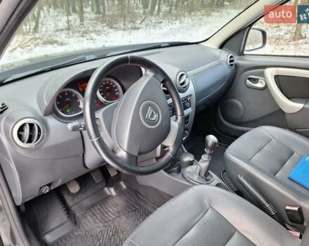 Дачия Duster, объемом двигателя 1.5 л и пробегом 173 тыс. км за 7150 $, фото 16 на Automoto.ua