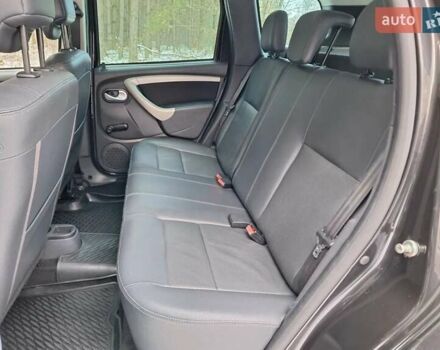 Дачия Duster, объемом двигателя 1.5 л и пробегом 173 тыс. км за 7150 $, фото 22 на Automoto.ua