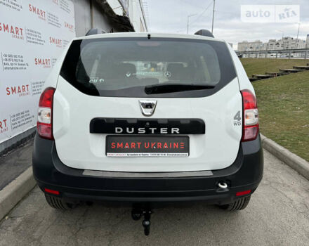 Дачия Duster, объемом двигателя 1.6 л и пробегом 168 тыс. км за 9950 $, фото 16 на Automoto.ua