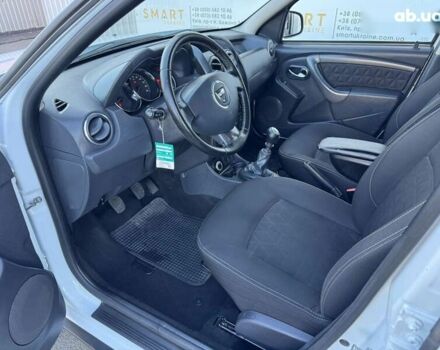 Дачия Duster, объемом двигателя 1.6 л и пробегом 203 тыс. км за 9950 $, фото 12 на Automoto.ua