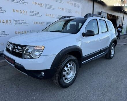 Дачия Duster, объемом двигателя 1.6 л и пробегом 203 тыс. км за 9950 $, фото 1 на Automoto.ua