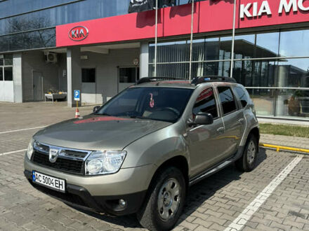 Дачия Duster, объемом двигателя 1.6 л и пробегом 215 тыс. км за 7900 $, фото 1 на Automoto.ua