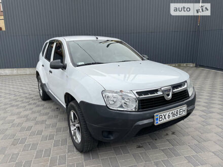 Дачия Duster, объемом двигателя 1.6 л и пробегом 163 тыс. км за 7300 $, фото 1 на Automoto.ua