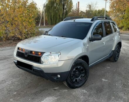 Дачия Duster, объемом двигателя 1.5 л и пробегом 230 тыс. км за 7500 $, фото 1 на Automoto.ua