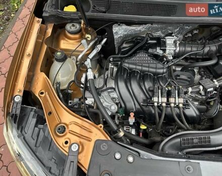 Желтый Дачия Duster, объемом двигателя 1.6 л и пробегом 165 тыс. км за 12900 $, фото 75 на Automoto.ua