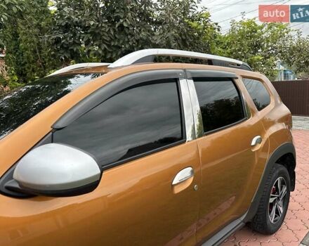 Желтый Дачия Duster, объемом двигателя 1.6 л и пробегом 165 тыс. км за 12900 $, фото 16 на Automoto.ua