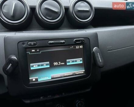 Желтый Дачия Duster, объемом двигателя 1.6 л и пробегом 165 тыс. км за 12900 $, фото 54 на Automoto.ua