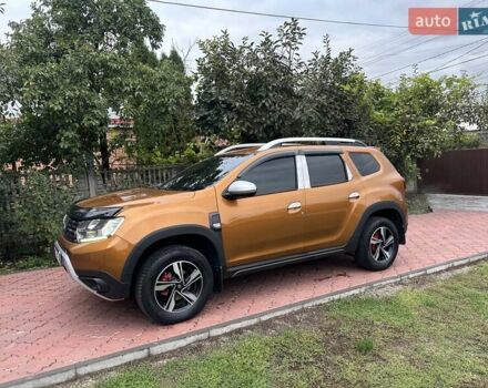 Желтый Дачия Duster, объемом двигателя 1.6 л и пробегом 165 тыс. км за 12900 $, фото 3 на Automoto.ua