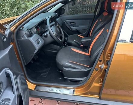 Желтый Дачия Duster, объемом двигателя 1.6 л и пробегом 165 тыс. км за 12900 $, фото 19 на Automoto.ua