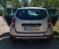 Серый Дачия Duster, объемом двигателя 1.6 л и пробегом 208 тыс. км за 11012 $, фото 1 на Automoto.ua