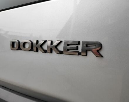 Сірий Дачія Duster, об'ємом двигуна 1.6 л та пробігом 210 тис. км за 6500 $, фото 6 на Automoto.ua