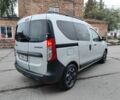 Сірий Дачія Duster, об'ємом двигуна 1.6 л та пробігом 210 тис. км за 6500 $, фото 4 на Automoto.ua