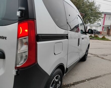 Сірий Дачія Duster, об'ємом двигуна 1.6 л та пробігом 210 тис. км за 6500 $, фото 7 на Automoto.ua