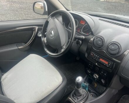 Сірий Дачія Duster, об'ємом двигуна 1.6 л та пробігом 133 тис. км за 7800 $, фото 2 на Automoto.ua