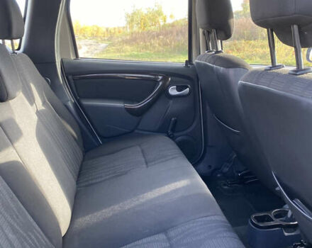 Серый Дачия Duster, объемом двигателя 1.46 л и пробегом 222 тыс. км за 8100 $, фото 10 на Automoto.ua