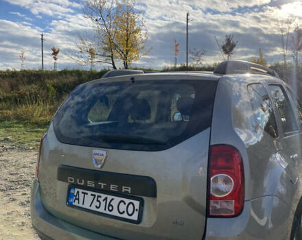 Серый Дачия Duster, объемом двигателя 1.46 л и пробегом 222 тыс. км за 8100 $, фото 2 на Automoto.ua