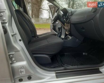 Серый Дачия Duster, объемом двигателя 0 л и пробегом 184 тыс. км за 8200 $, фото 47 на Automoto.ua