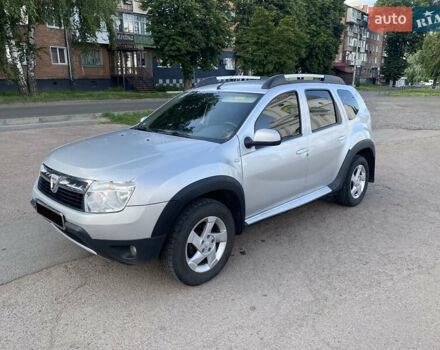 Серый Дачия Duster, объемом двигателя 1.46 л и пробегом 225 тыс. км за 8499 $, фото 26 на Automoto.ua