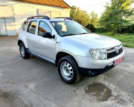 Сірий Дачія Duster, об'ємом двигуна 1.6 л та пробігом 185 тис. км за 8700 $, фото 2 на Automoto.ua