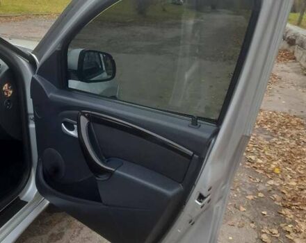 Серый Дачия Duster, объемом двигателя 0 л и пробегом 184 тыс. км за 8200 $, фото 51 на Automoto.ua