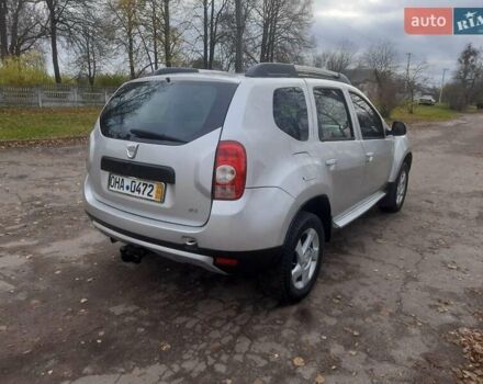 Серый Дачия Duster, объемом двигателя 0 л и пробегом 184 тыс. км за 8200 $, фото 3 на Automoto.ua