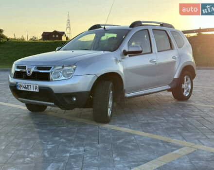 Серый Дачия Duster, объемом двигателя 1.46 л и пробегом 271 тыс. км за 7100 $, фото 2 на Automoto.ua