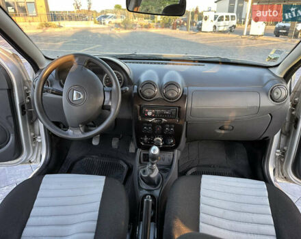 Серый Дачия Duster, объемом двигателя 1.46 л и пробегом 271 тыс. км за 7100 $, фото 15 на Automoto.ua