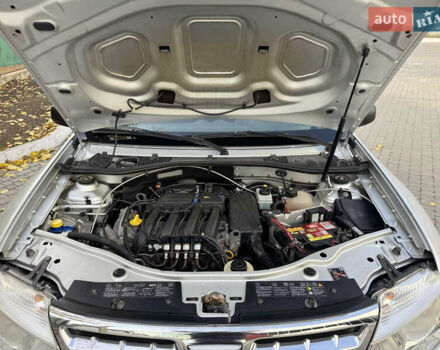 Серый Дачия Duster, объемом двигателя 1.6 л и пробегом 107 тыс. км за 7300 $, фото 11 на Automoto.ua