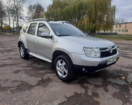 Серый Дачия Duster, объемом двигателя 1.5 л и пробегом 184 тыс. км за 8100 $, фото 9 на Automoto.ua