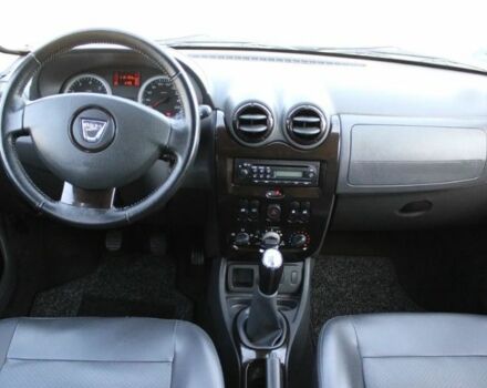 Серый Дачия Duster, объемом двигателя 1.6 л и пробегом 133 тыс. км за 5699 $, фото 13 на Automoto.ua