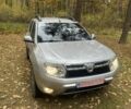Серый Дачия Duster, объемом двигателя 1.5 л и пробегом 240 тыс. км за 3800 $, фото 2 на Automoto.ua