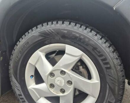 Серый Дачия Duster, объемом двигателя 1.46 л и пробегом 216 тыс. км за 11000 $, фото 15 на Automoto.ua