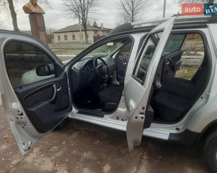 Серый Дачия Duster, объемом двигателя 0 л и пробегом 184 тыс. км за 8200 $, фото 27 на Automoto.ua