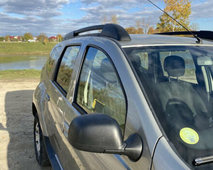 Серый Дачия Duster, объемом двигателя 1.46 л и пробегом 222 тыс. км за 8100 $, фото 1 на Automoto.ua