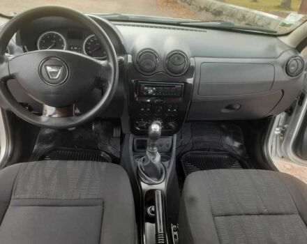 Серый Дачия Duster, объемом двигателя 1.5 л и пробегом 184 тыс. км за 8100 $, фото 16 на Automoto.ua